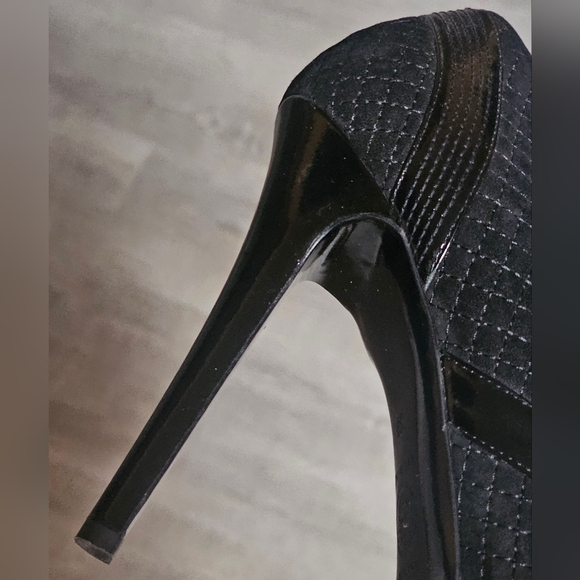 VERSACE ANKLE BOOTS - Picture 10 of 16